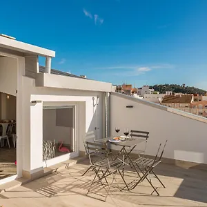 varela-30-apartamentos.1costadelsol.com/